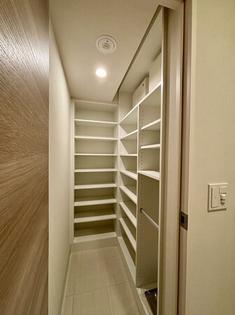 フロンティアレジデンス錦糸公園の物件内観写真